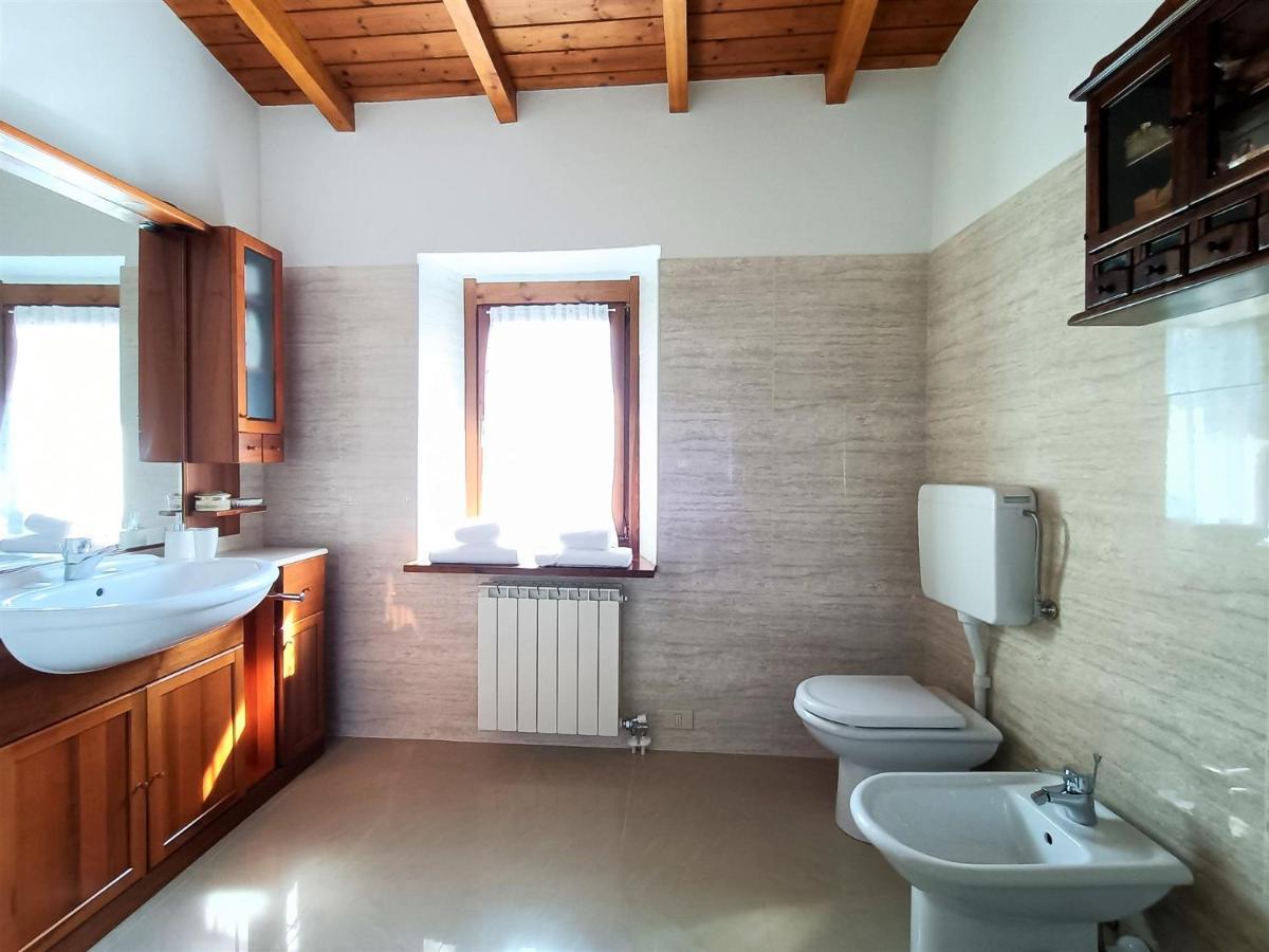 Iseolakerental - Chalet Giulia Sovere Ngoại thất bức ảnh
